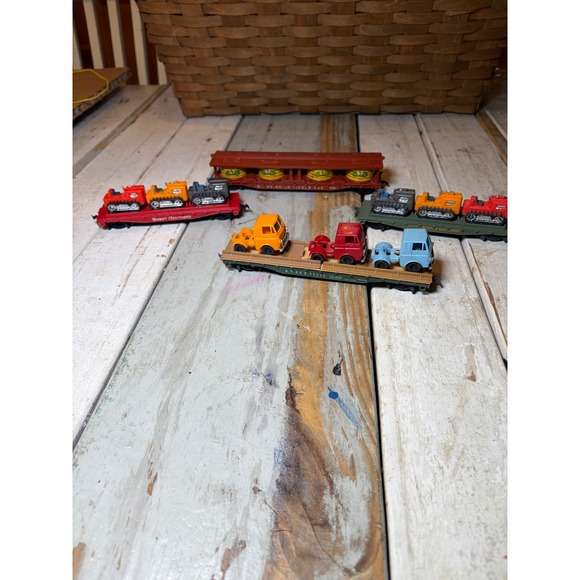 Vintage lot of 4 Mixed Hauler/Transport/Flat HO Scale Revell Mantua Tyco AS IS